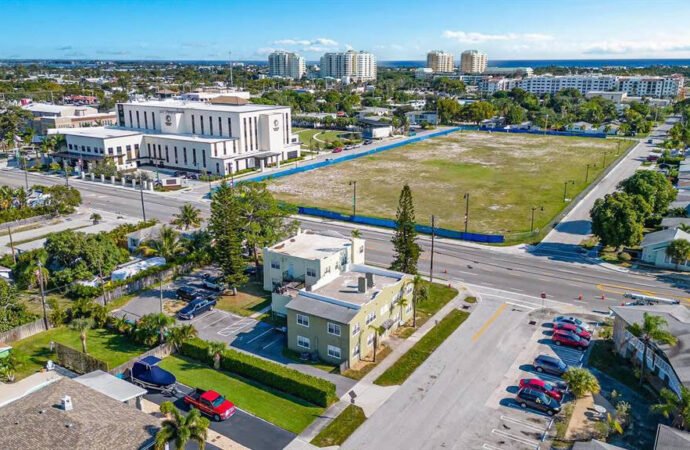 Boynton Heights, SoFlo Pool Decks and Pavers of Boynton Beach